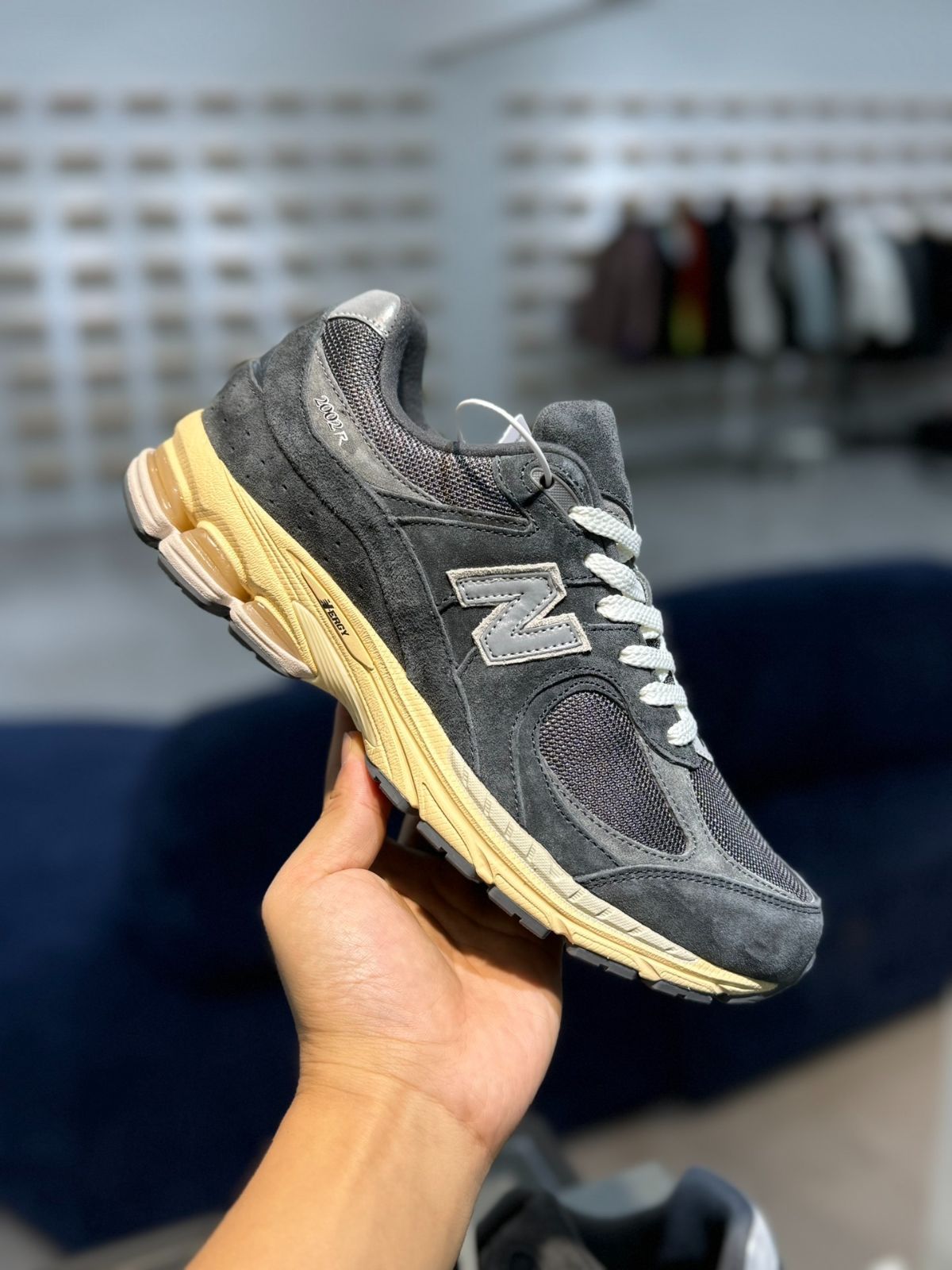 すてぃんく【新品未使用】New Balance 2002r スニーカー 新品未使用 New Balance ニューバランス 2002R スニーカー