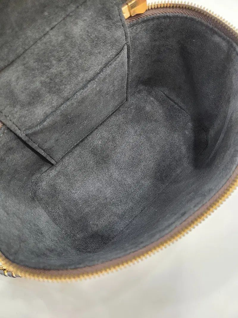 PM クロスバック