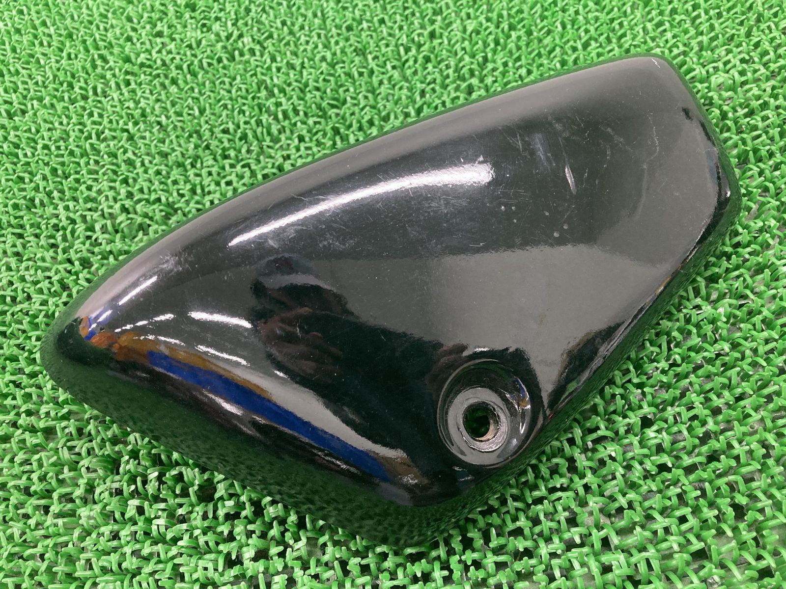 マグナ50 サイドカバー 左 GBZ ホンダ 純正 中古 バイク 部品 AC13 ペイント素材に 割れ欠け無し 品薄 希少品 車検 Genuine