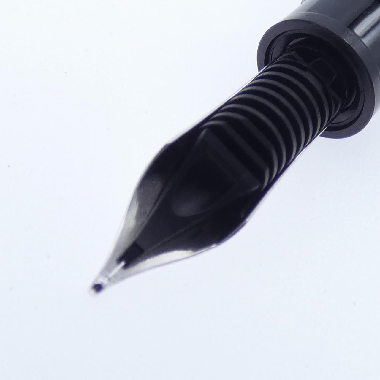 モンブラン 万年筆 114 プラチナ 107706 工場 直営 店