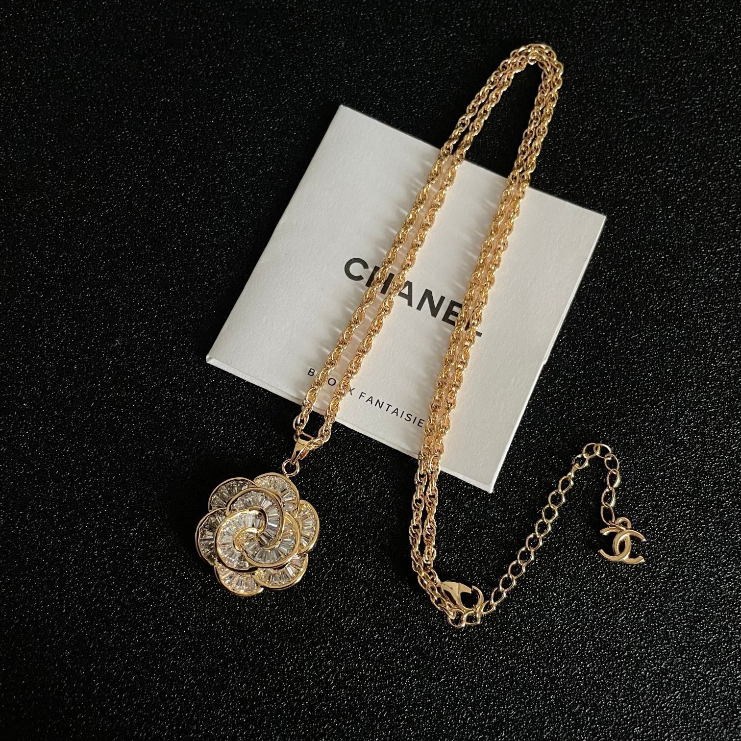 CHANEL ヴィンテージ2連ネックレス 今日特価】Chanel ヴィンテージネックレス 高級感溢れる一品