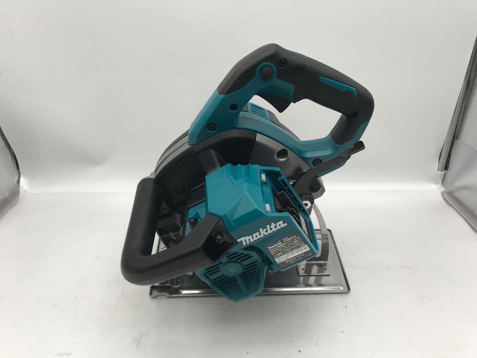 品 Makita|マキタ 40V185㎜充電式チップソーカッタ CS001GRMX IT8YOQ0RX317 エコツール小牧ｲﾝﾀｰ店 M02