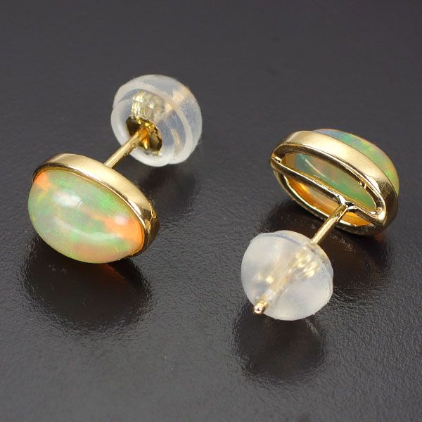 ピアス