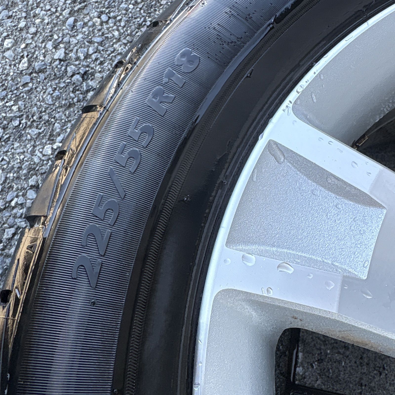 デリカD5 純正ホイール