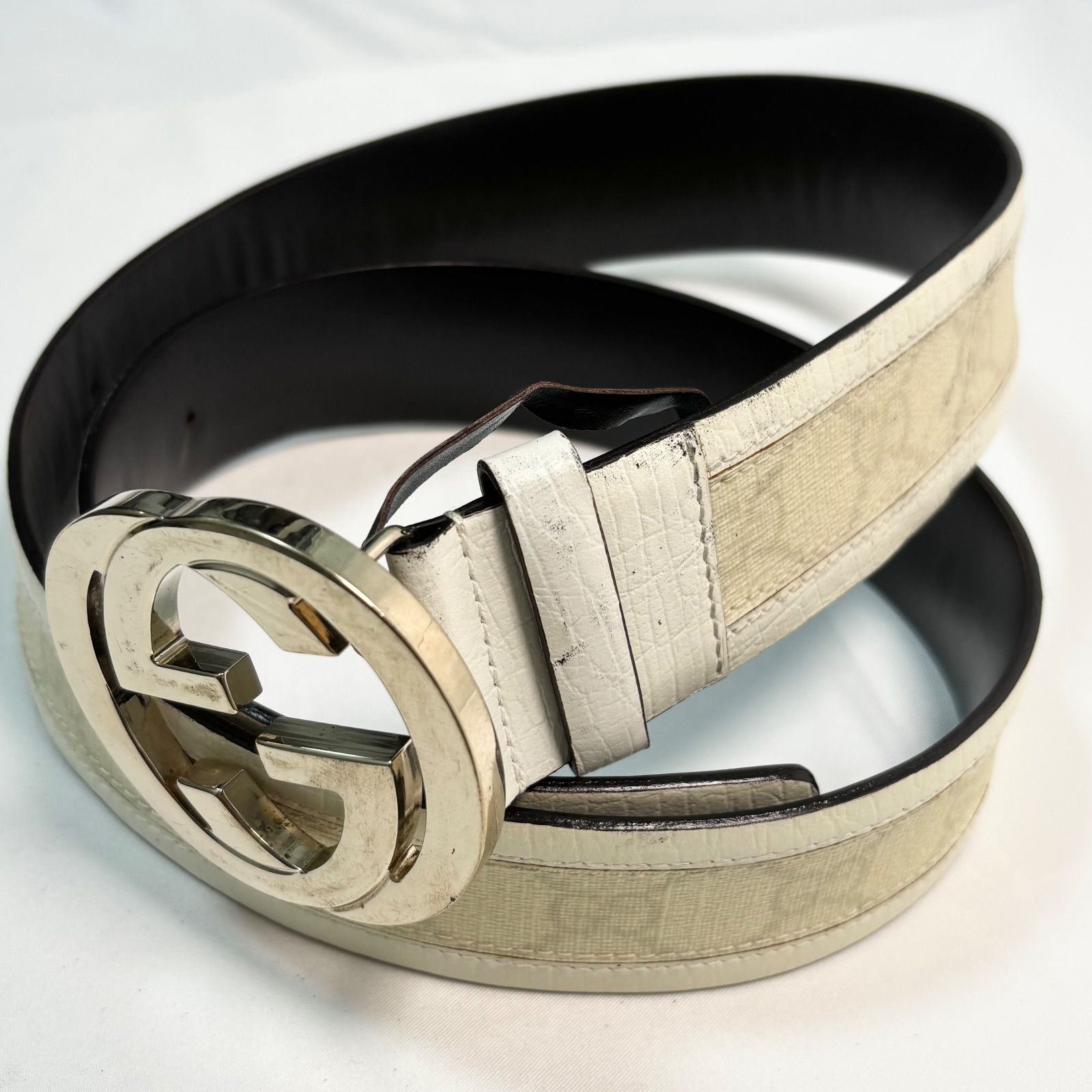 送料無料】GUCCI/グッチ/ベルト/ホワイト×ゴールド金具/GGバックル