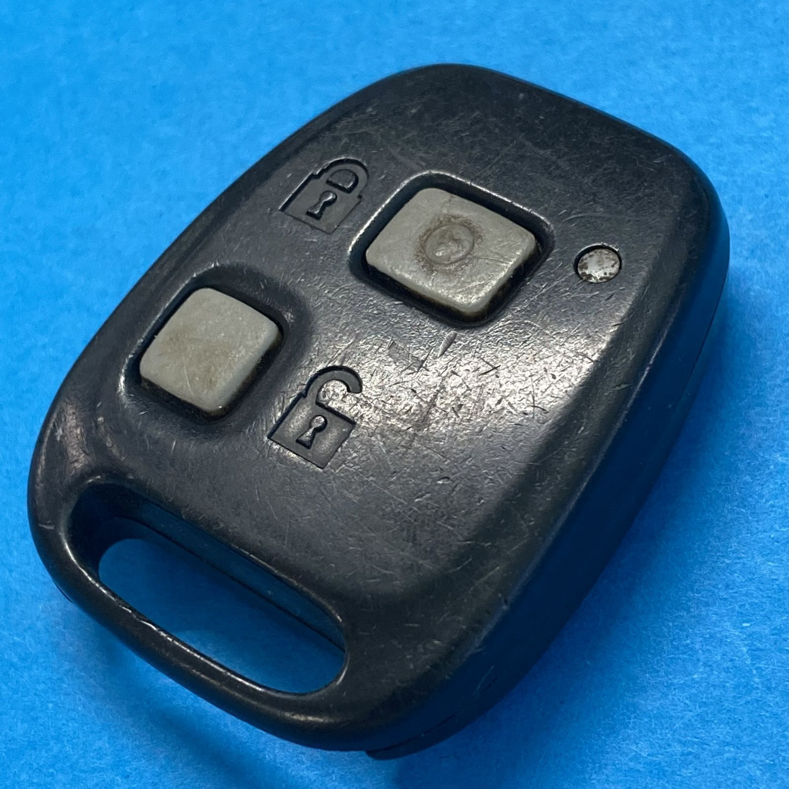送料120円 ダイハツ純正 キーレス リモコン ハイゼット アトレーワゴン サンバーバン ディアスゴン 中古 メール便送料無料 ダイハツ純正 L250 L260 ミラ 純正