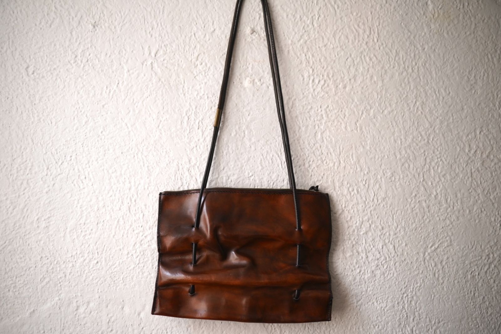 munoz vrandecic ムニョス ブランデシック レザーショルダーバッグ