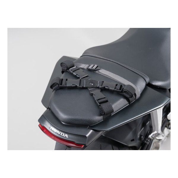 成し遂げる TANAX タナックス シェルシートバッグ2 SS ヘアラインシルバー MFK-297 2566895