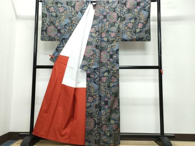 平和屋着物●本場大島紬　7マルキ　亀甲草花文　正絹　逸品　CAAT6972vf 平和屋着物○本場大島紬 7マルキ 亀甲草花文 正絹 逸品 CAAT6972vf