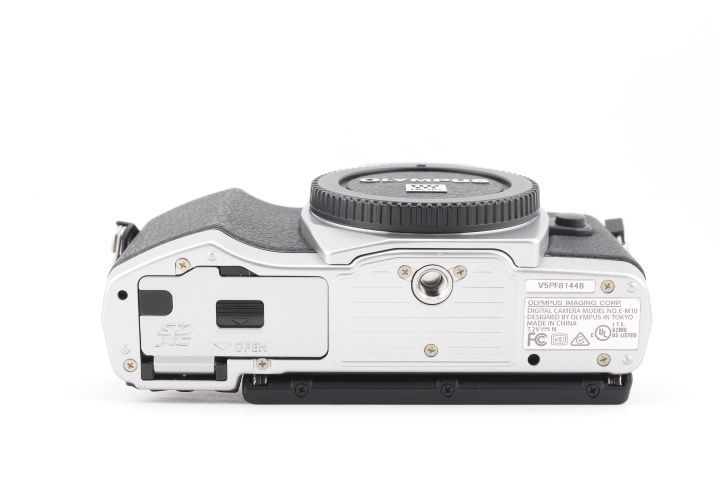 ☆極上品☆《ショット数463回 東京)OLYMPUS オリンパス OM-D E-M10 ☆極上品☆《ショット数463回 東京)OLYMPUS オリンパス OM-D E-M10