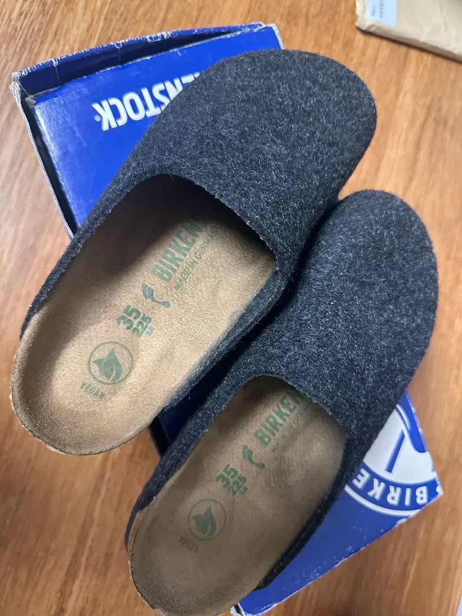 BIRKENSTOCK ビルケンシュトック アムステルダム 225mm 収納 ウールフェルド