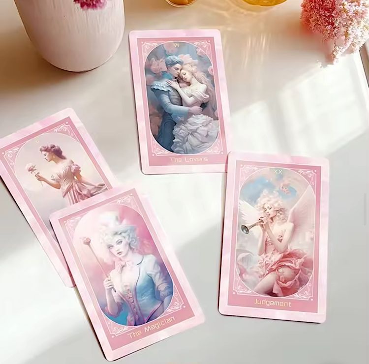 【正規品タロットカード】美麗アート×キュートピンク✨ファンタジーノエルタロット ブラッシングノエルタロットカード (正規品・希少) | タロクル