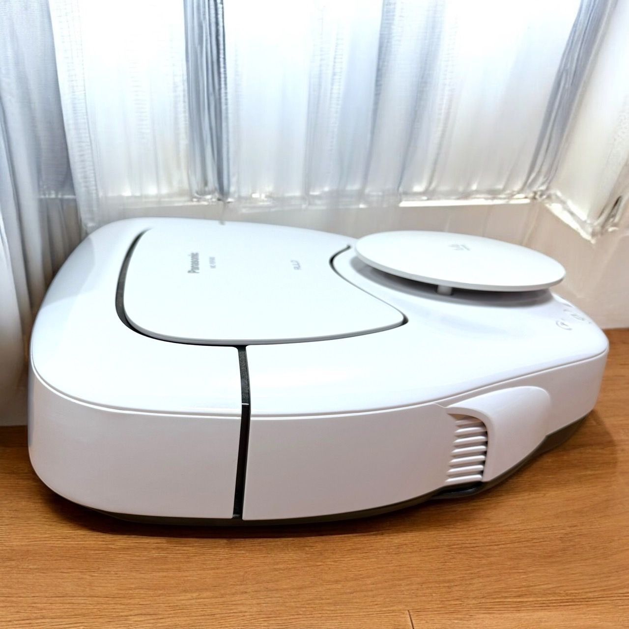 未使用品 Panasonic MC-RS1-W ロボット掃除機　パナソニック レンタル] パナソニック RULO(ルーロ) MC-RSF1000-W ロボット