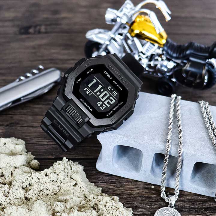 カシオ G-SHOCK GA-100-1A1AF ブラック 黒 大きめ 針 デジタル