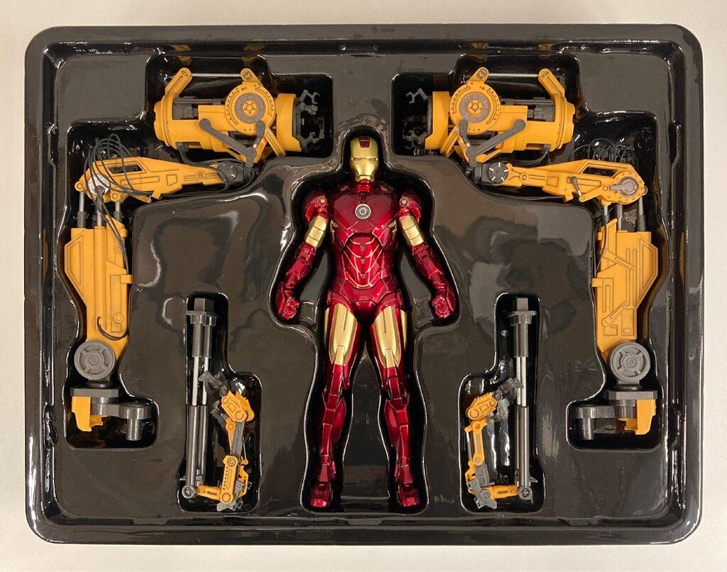 MARVEL STUDIOS 10周年記念 フィギュアセット マーベル 10周年 メガフィギュアセット - メルカリ
