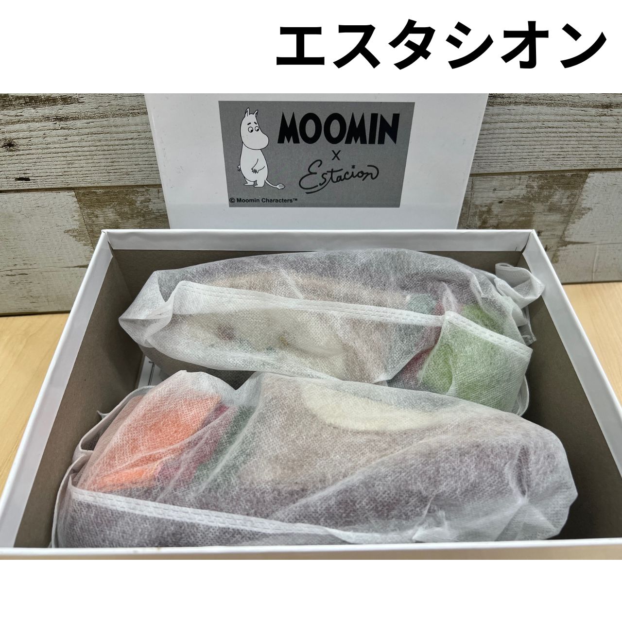 スリッポンシューズ