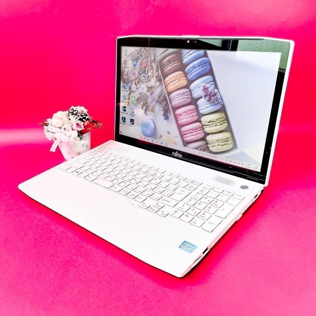 Corei7✨️タッチパネル❣️薄型ノートパソコン おしゃれ白カメラ付き大容量1TB 高性能Corei7✨️人気のタッチパネル対応ノートパソコン✨️大容量1TB