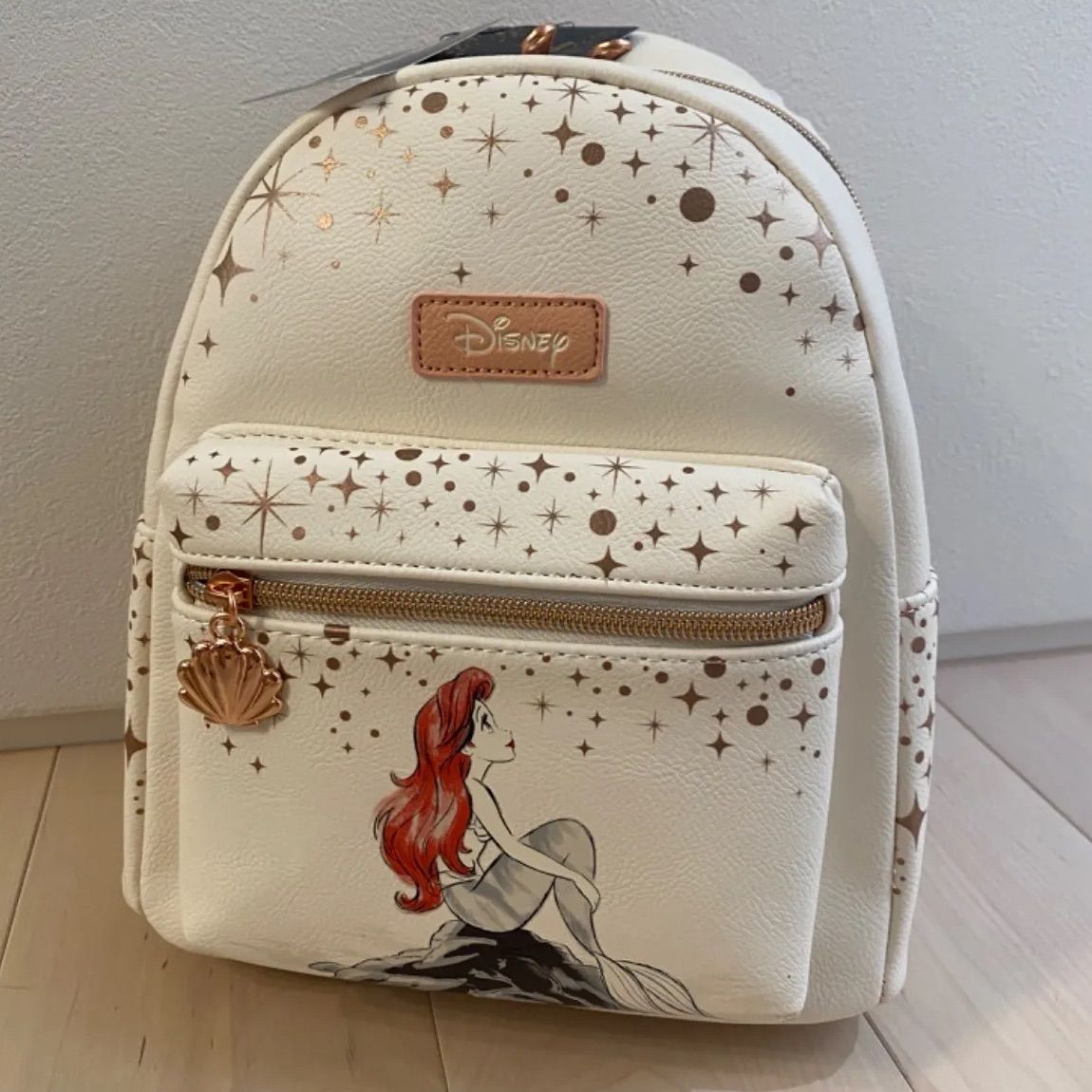 新品ラウンジフライloungefly ディズニーDisney リトル マーメイドアリエルバックパック