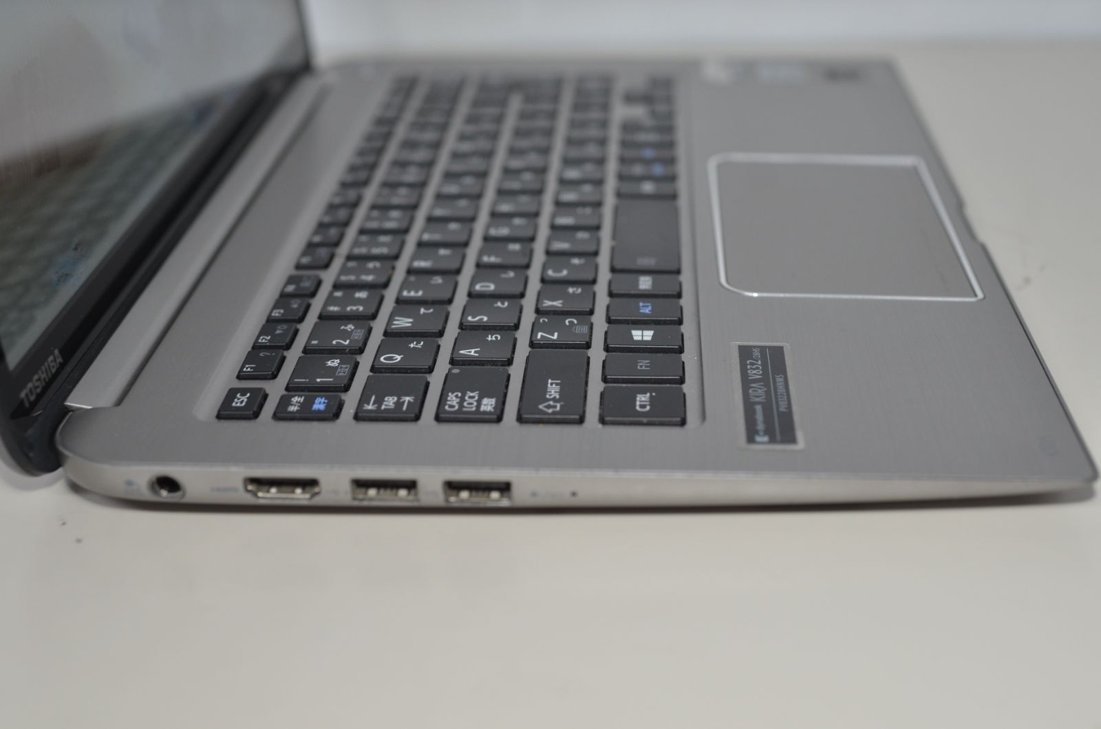 中古軽量ノート 最新Windows11+office 東芝dynabook KIRA V832/28HS