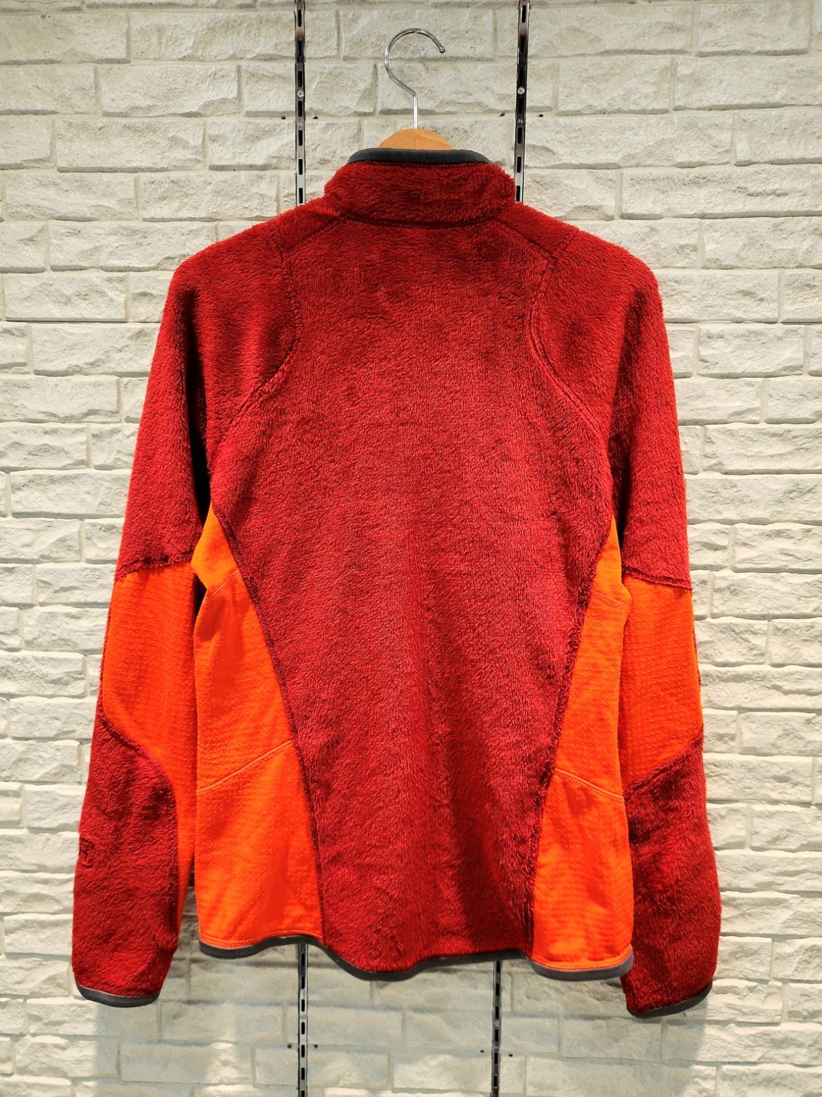 フリースジャケット