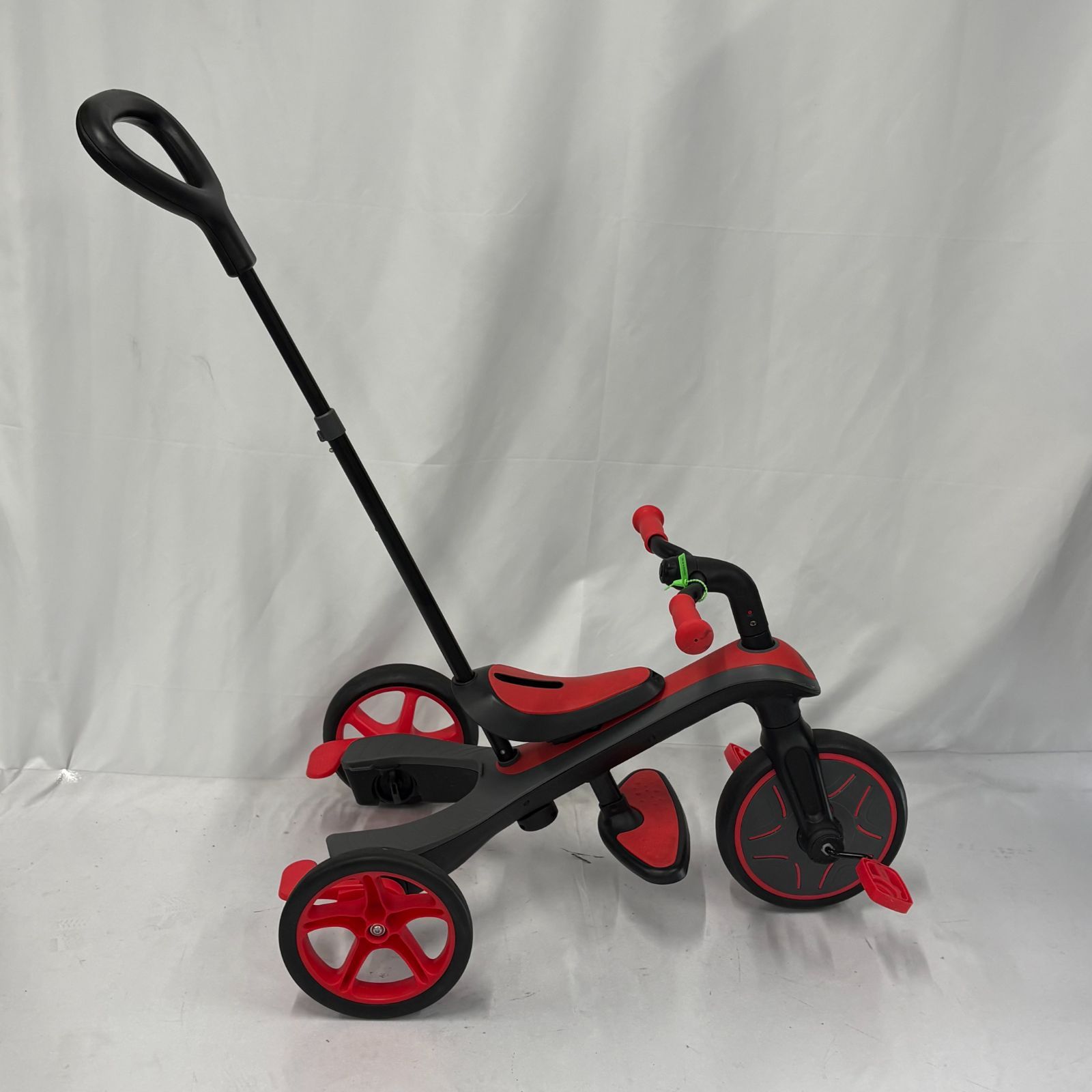 三輪車 キックバイク バランスバイク 乗用玩具 グロッバー エクスプローラー トライク 3in1 GLOBBER 送料無料 三輪車 キックバイク バランスバイク 乗用玩具 グロッバー