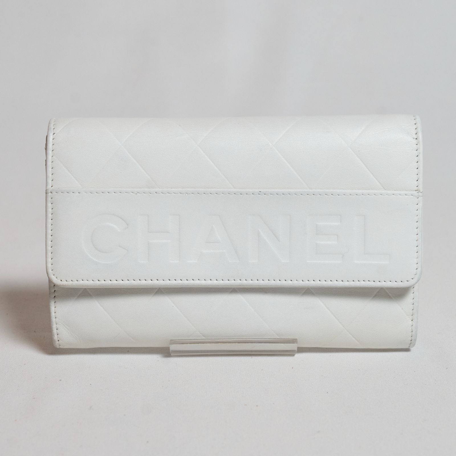 CHANEL 二つ折り財布 ホワイト 楽天市場】≪新品≫CHANEL シャネル 2023年クルーズコレクション
