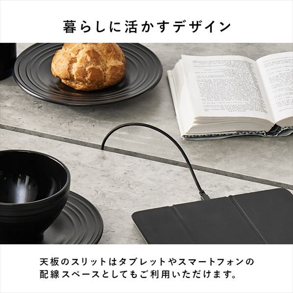 本革をリアルに再現 合成皮革