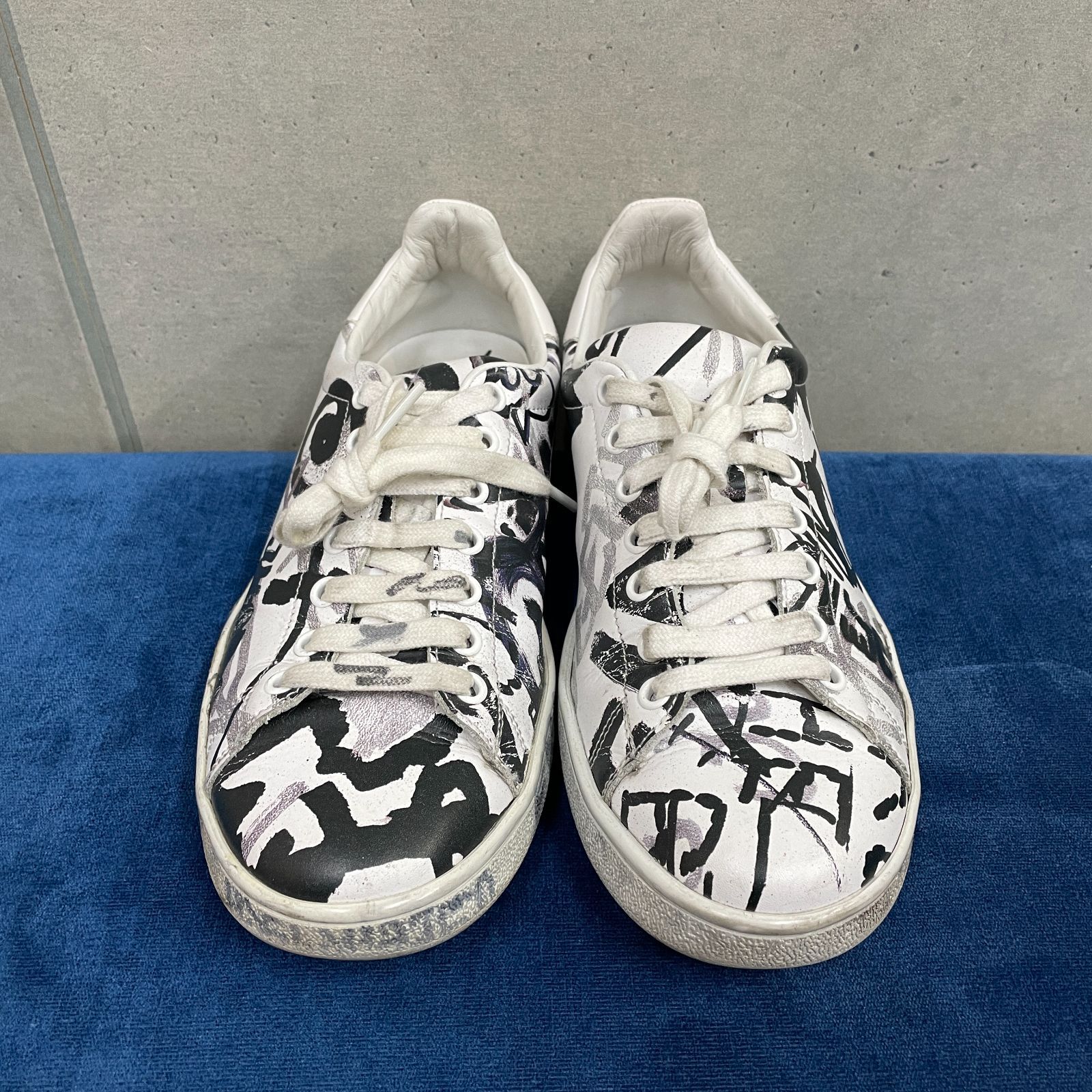 希少 レア VETEMENTS ヴェトモン graffiti sneakers グラフィティー 