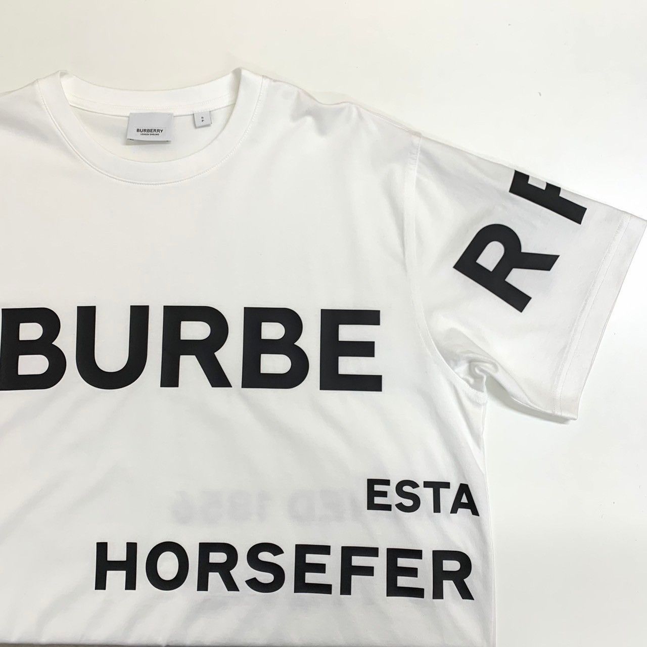 BURBERRY】バーバリーホースフェリープリントTシャツ/S/オーバーサイズ