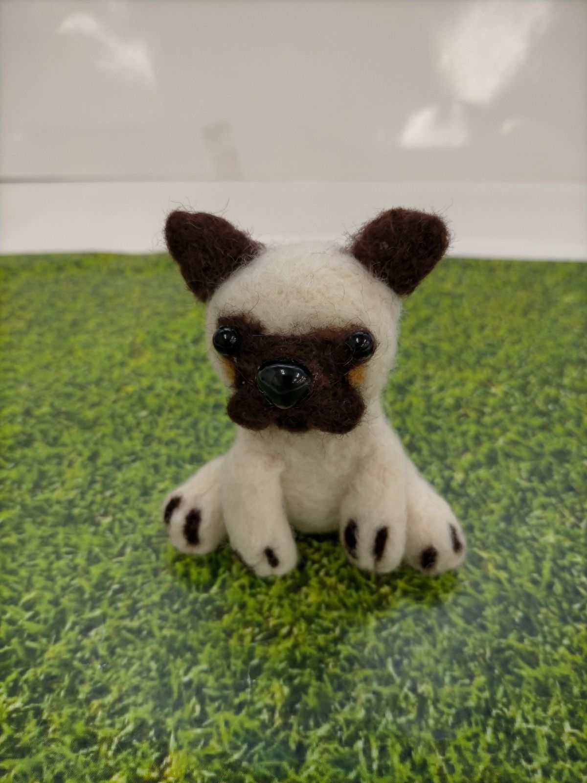 羊毛フェルト　パグ　犬 HAY1-015 羊毛フェルト パグ犬 動物 マスコット オートメント