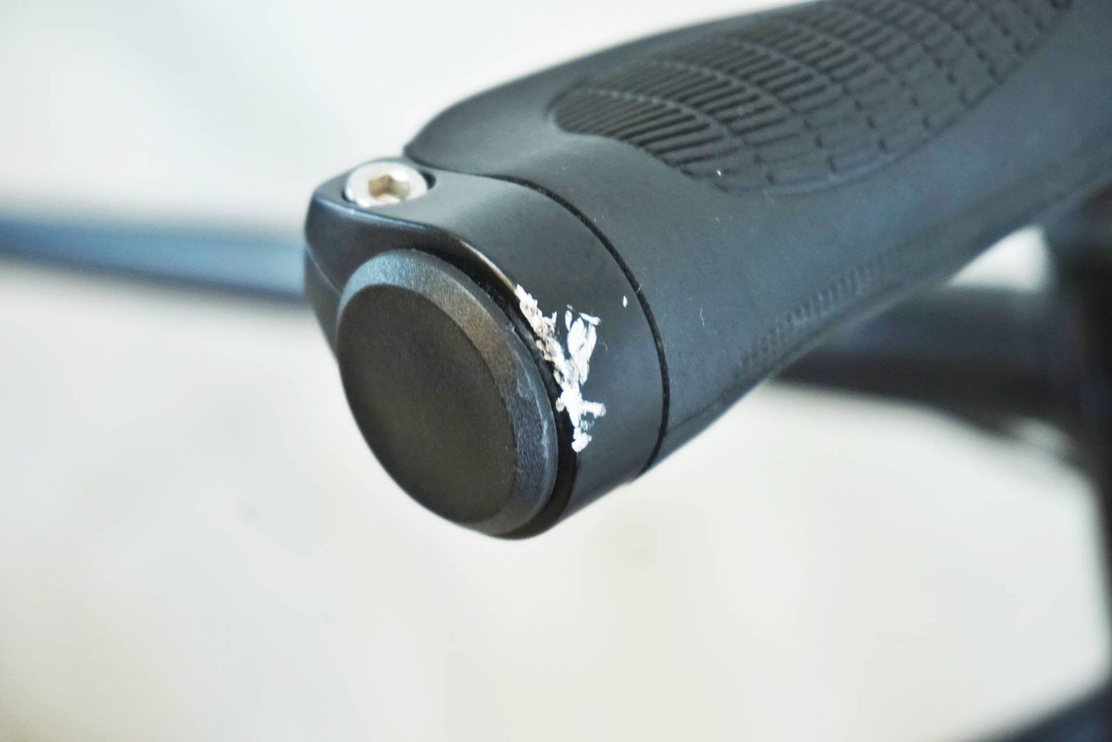 GIANT ジャイアント ESCAPE R3 モデル クロスバイク バイチャリ有明店 BRIGHTFACE_UK