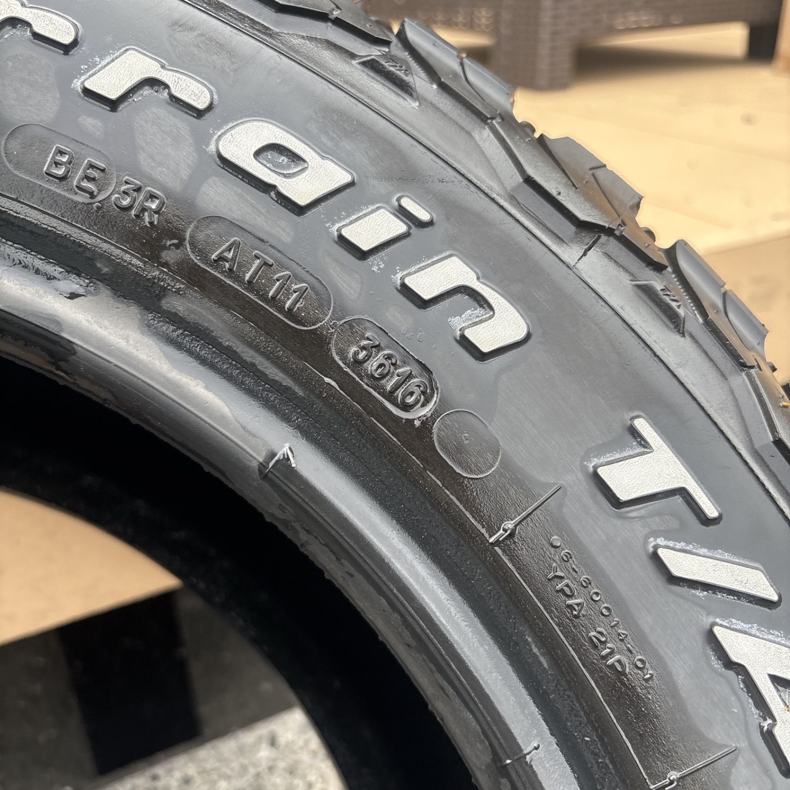 BFグッドリッチ製オールテレーンタイヤ KO2 LT215/70/R16 1本 未使用