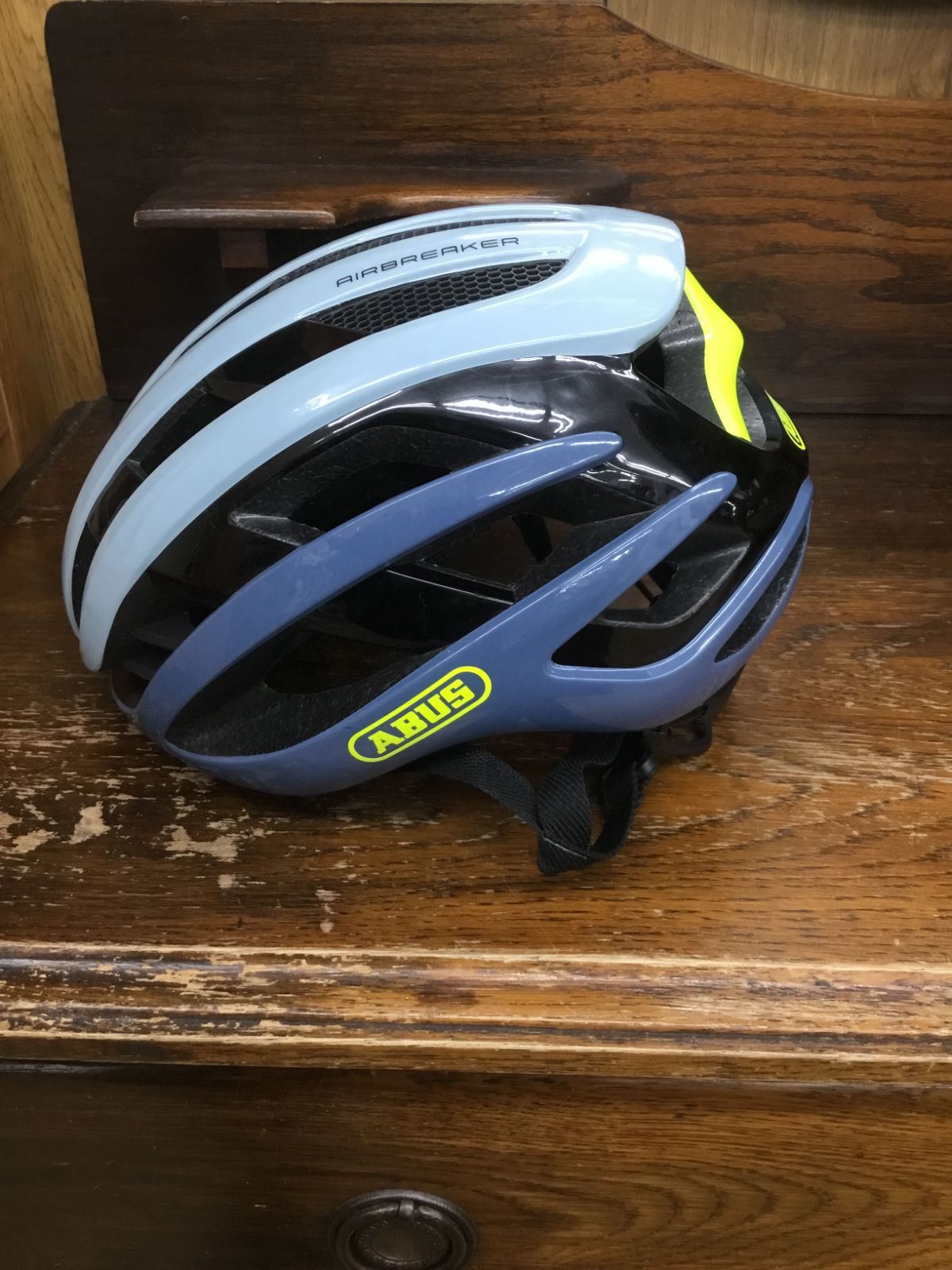 ABUS アブス AIRBREAKER エアブレイカー M サイズ LIGHTGREY ライト