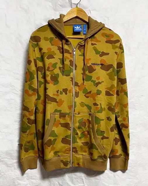 アディダス カモフラ 起毛 フード ジップアップ 100 S 105 程度