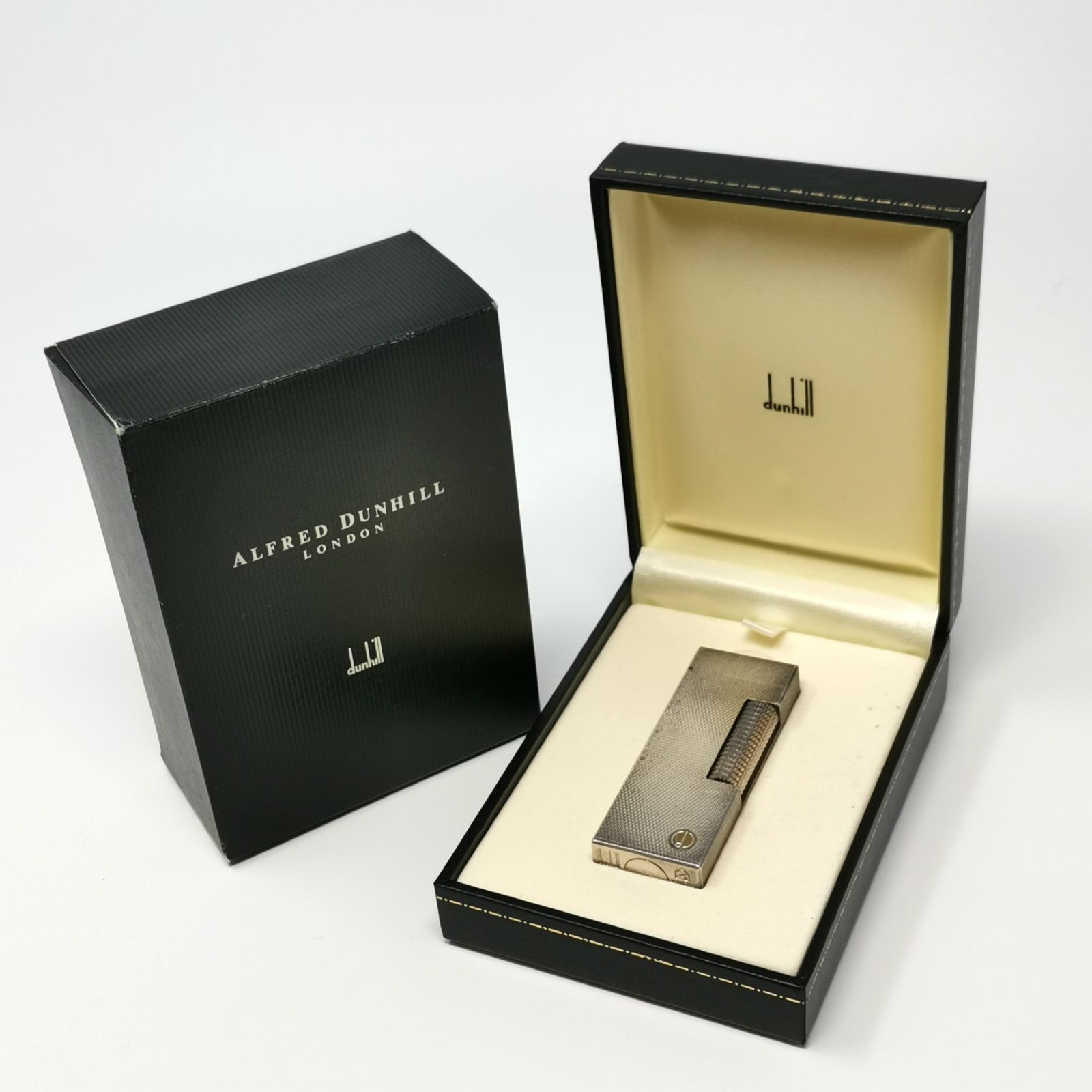 Dunhill ダンヒル ガスライター シルバー 箱あり くすみあり 火花未 品 管理番号KKVUKO3551
