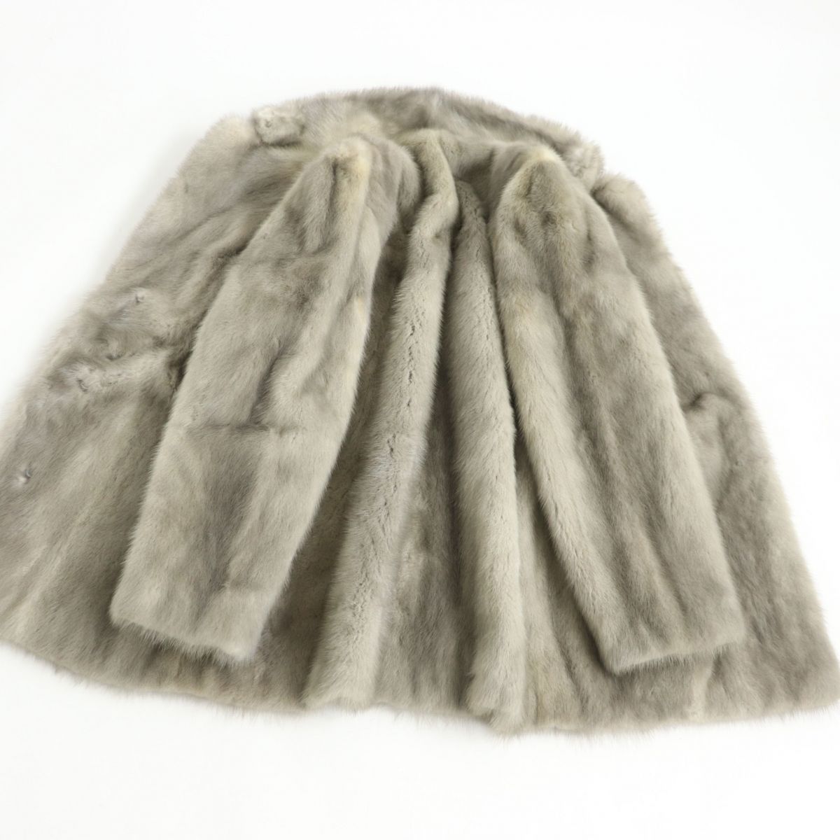 毛並み良品★MINK　サファイアミンク　本毛皮コート　グレー　11号　毛質艶やか・柔らか◎