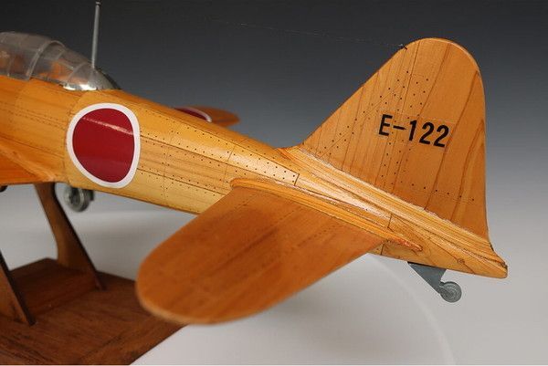 木製航空機模型