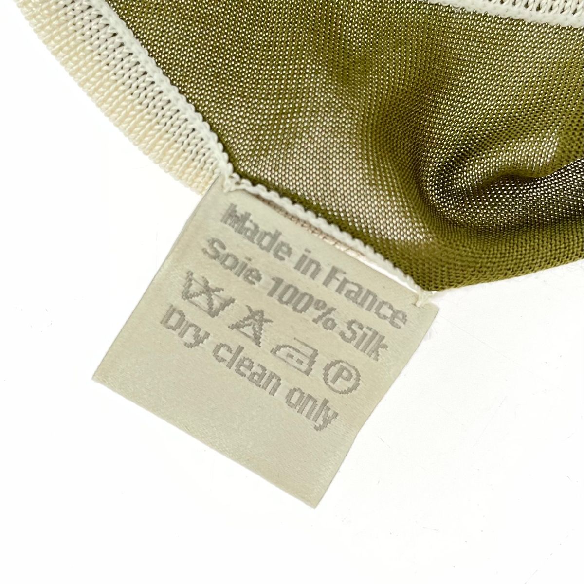 HERMES エルメス 三角スカーフ シルク100％ マルチカラー レディース