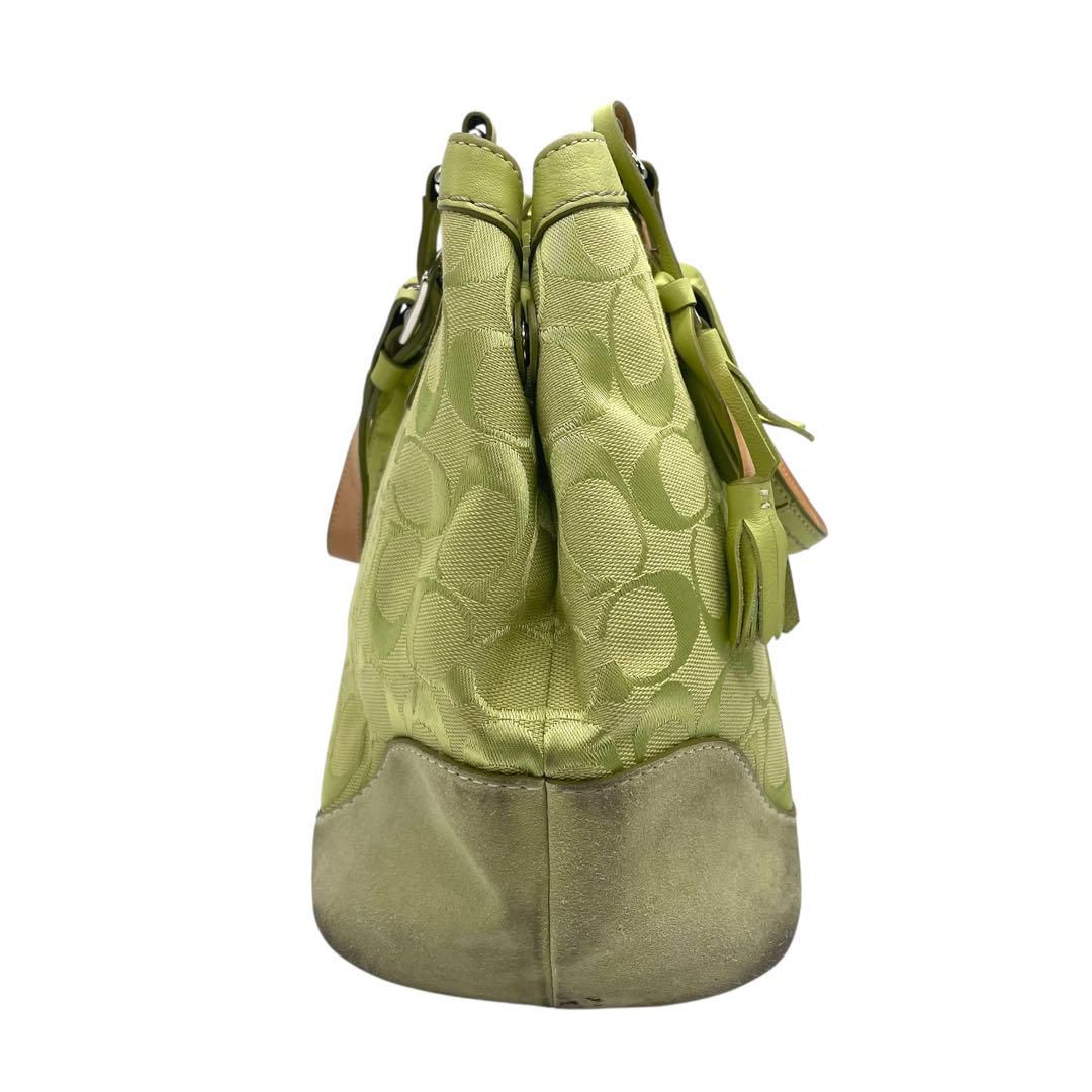 コーチ ハンドバッグ 黄緑 シグネチャー タッセル チャーム キャンバス スエード レザー トートバッグ グリーン レディース 6830 WWW_MORNINGWALKER_COM