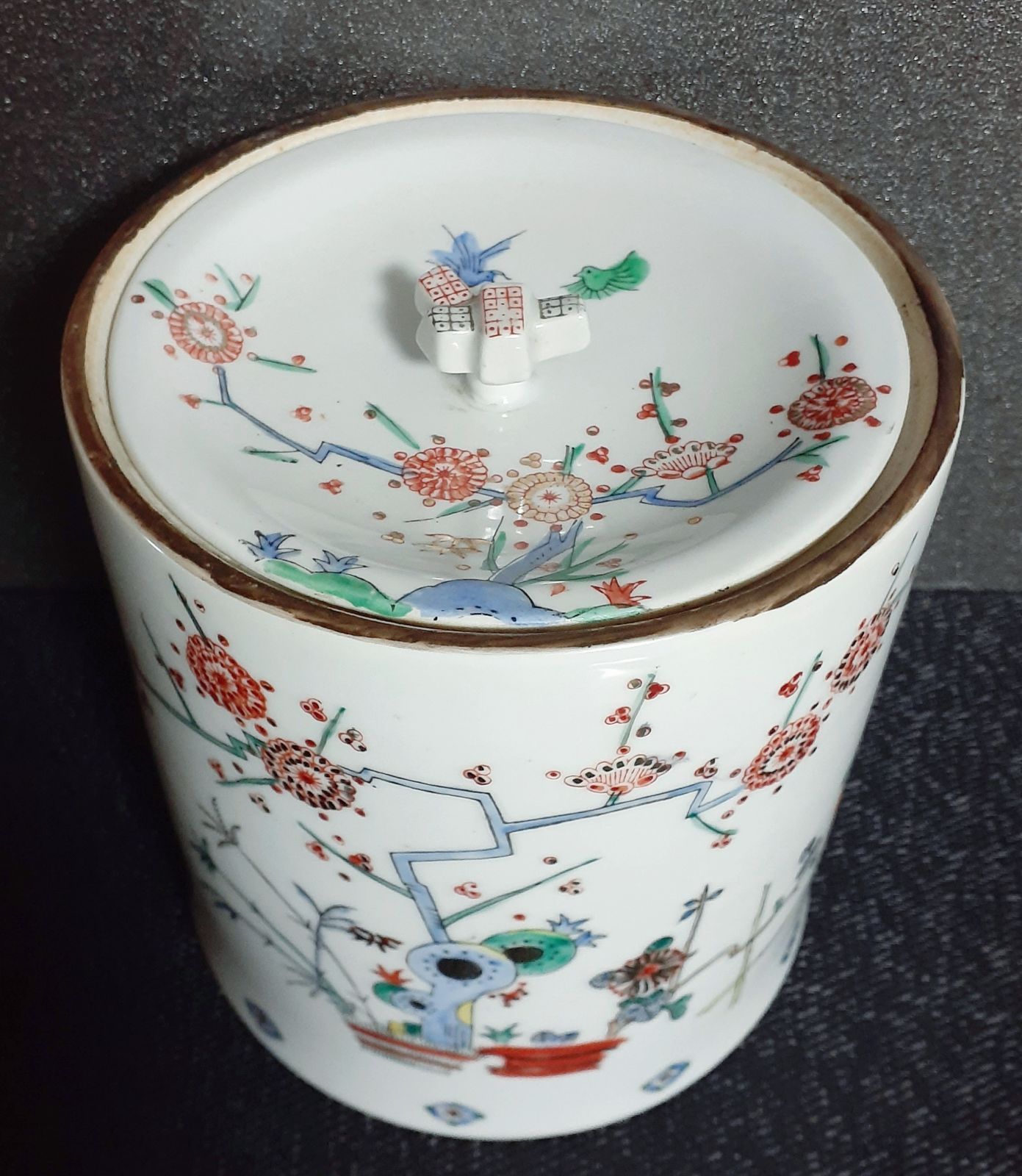 明治時代～大正時代ころ　錦手　【柿右衛門手】　梅に鶯　生垣図　水指　茶道具　茶器 明治時代～大正時代ころ 錦手 【柿右衛門手】 梅に鶯 生垣図 水指