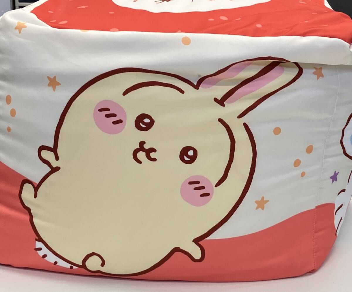 ちいかわ ビーズクッション コカ・コーラ 当選品 ちいかわ」グッズが約30万名に抽選で当たる！ コカ・コーラ