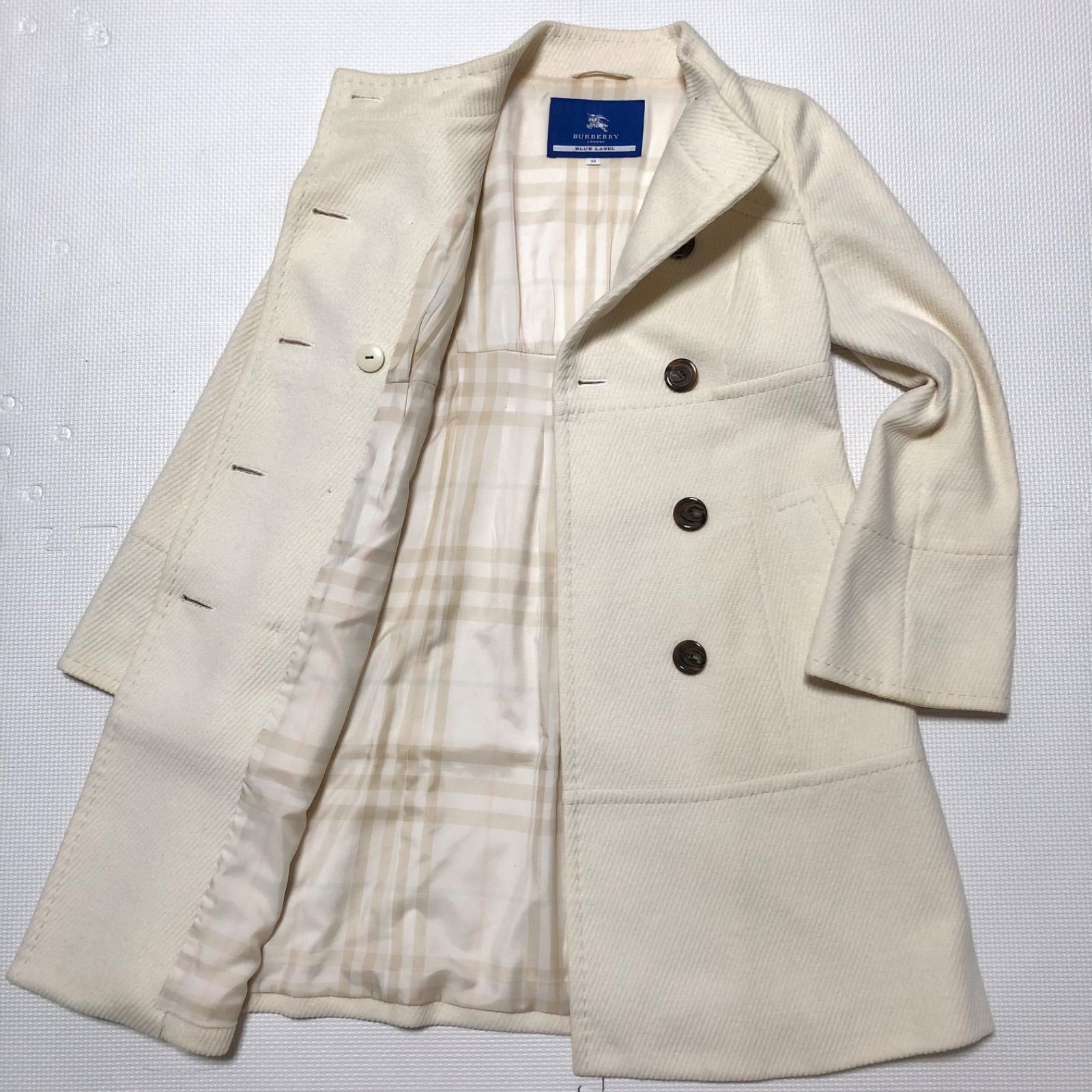 バーバリーブルーレーベル ピーコート アンゴラ混 ノバチェック 美品Burberry バーバリー ノバチェック アンゴラ混ウール
