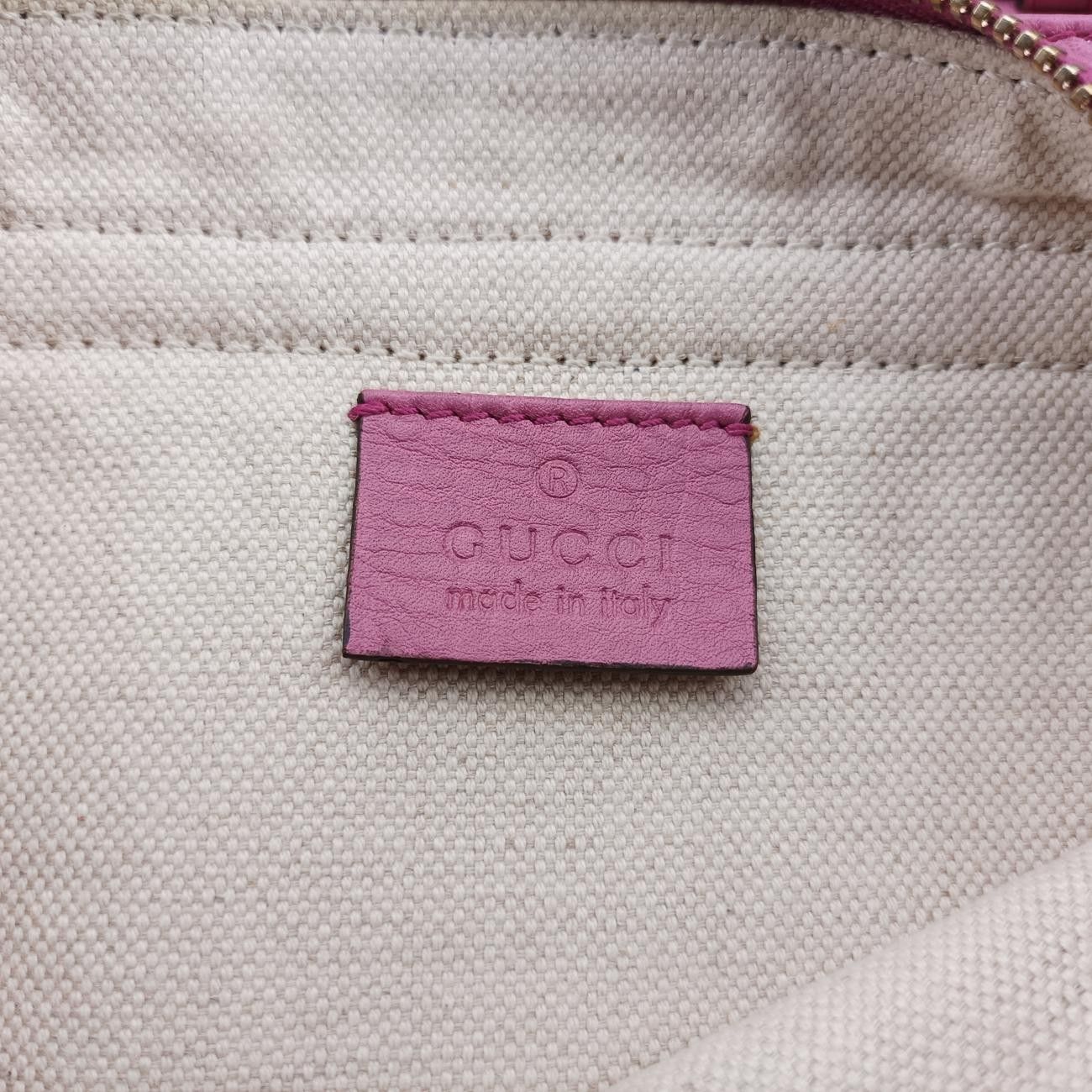 グッチGucciブロードウェイピンクレザー283061A010593335