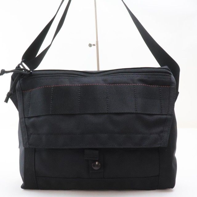 BRIEFING BEAMS +ネイビー メッセンジャーバッグ フラップ付き メイン