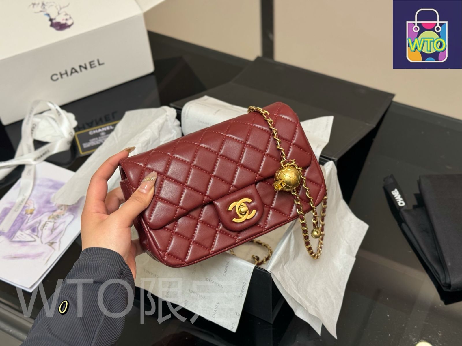 【2種の使い方♪】CHANEL スクエア バケットバッグ 2種の使い方♪】CHANEL スクエア バケットバッグ (CHANEL