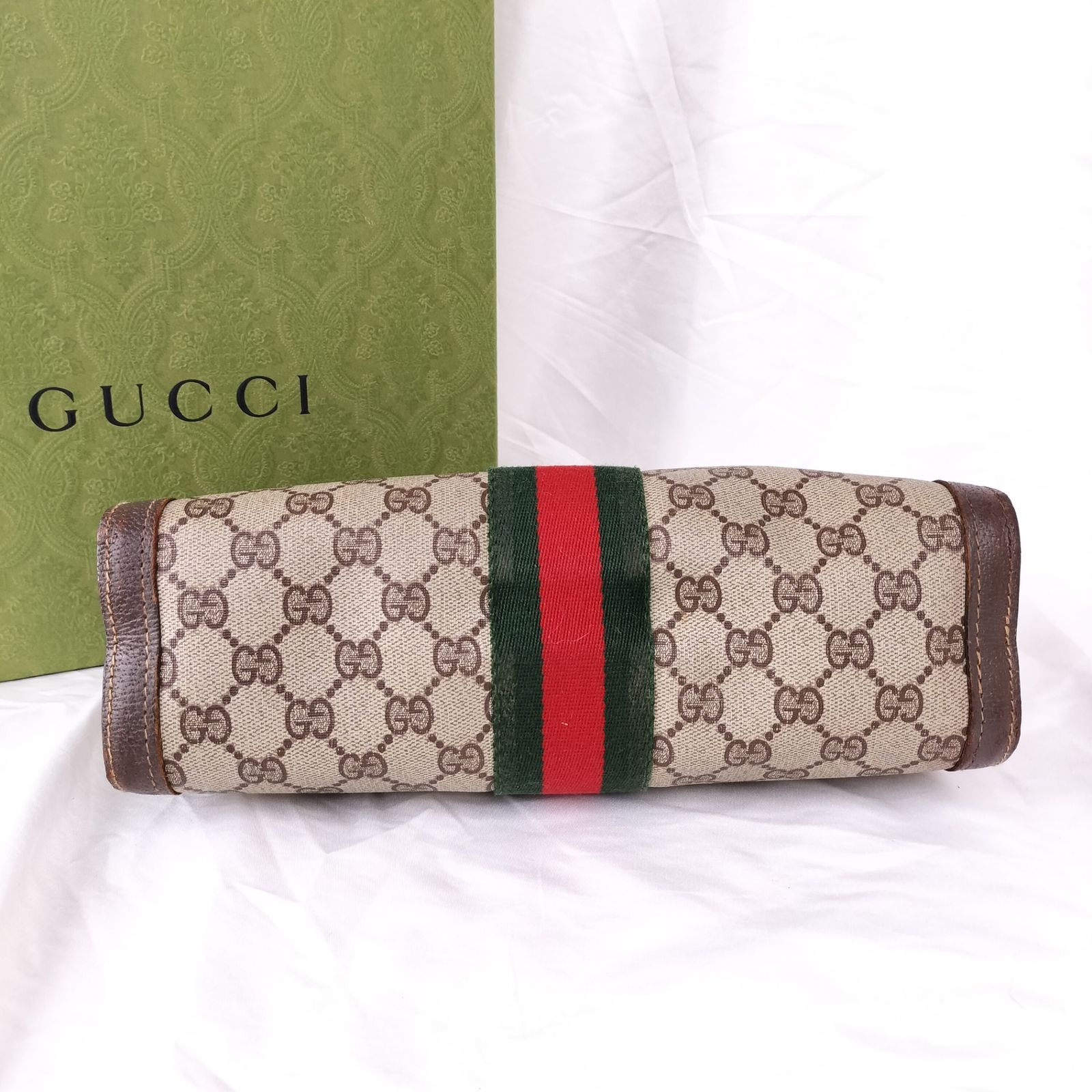【美品】GUCCI グッチ クラッチバッグ GGスプリーム シェリーライン クラシックな魅力✨】 GUCCI グッチ オールドグッチ クラッチ
