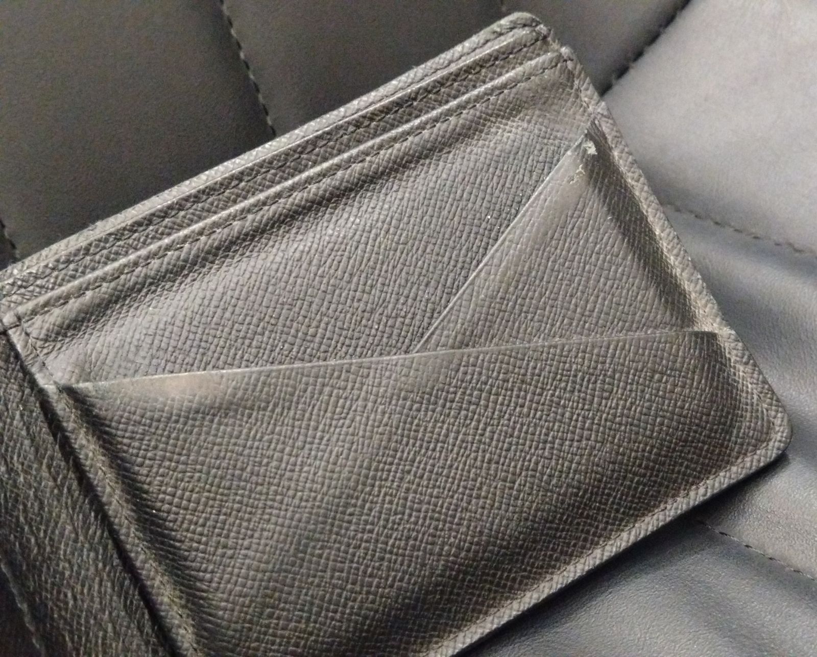 VUITTON