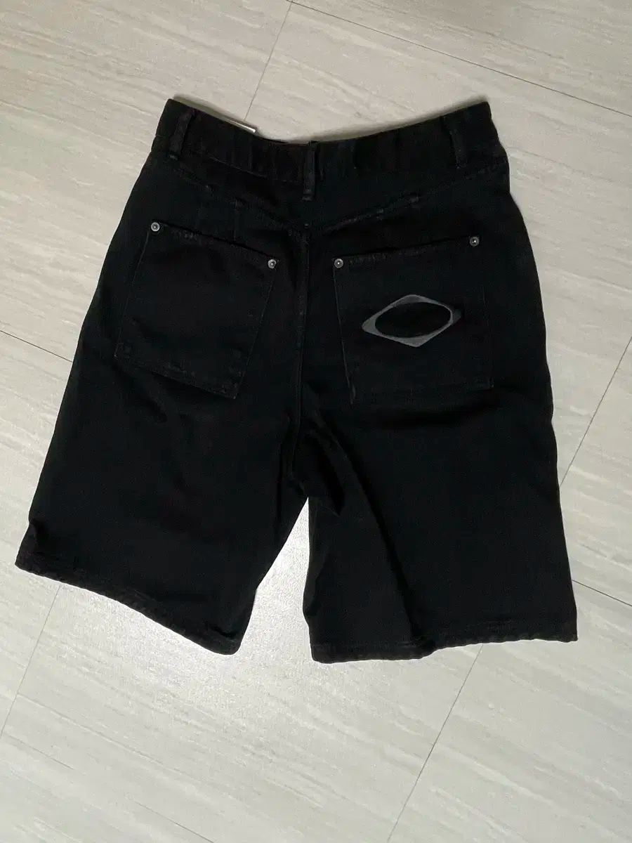 ミスチーフ バミューダパンツ ハーフパンツ MISCHIEF(ミスチーフ) ショートパンツ(レディース) - 海外通販の