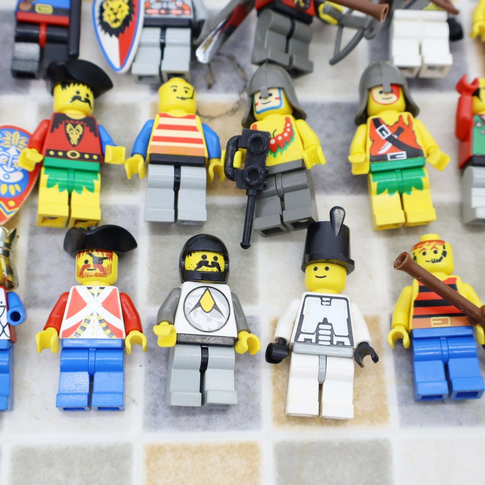 レゴ ブロック ジャンク扱いで □レゴ 大量 正味約10kg ジャンク扱いで□