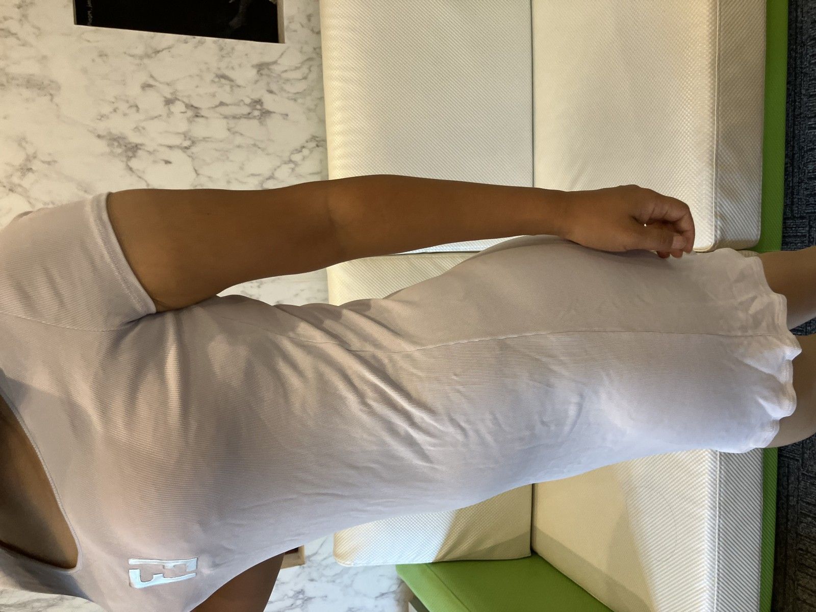 フェンディ FENDI ワンピース 42 ライトラベンダー レディース 肩幅36cm 身幅34cm ウエスト34cm 着丈81cm  送料無料 フェンディ FENDI ワンピース 42 ライトラベンダー レディース 肩幅